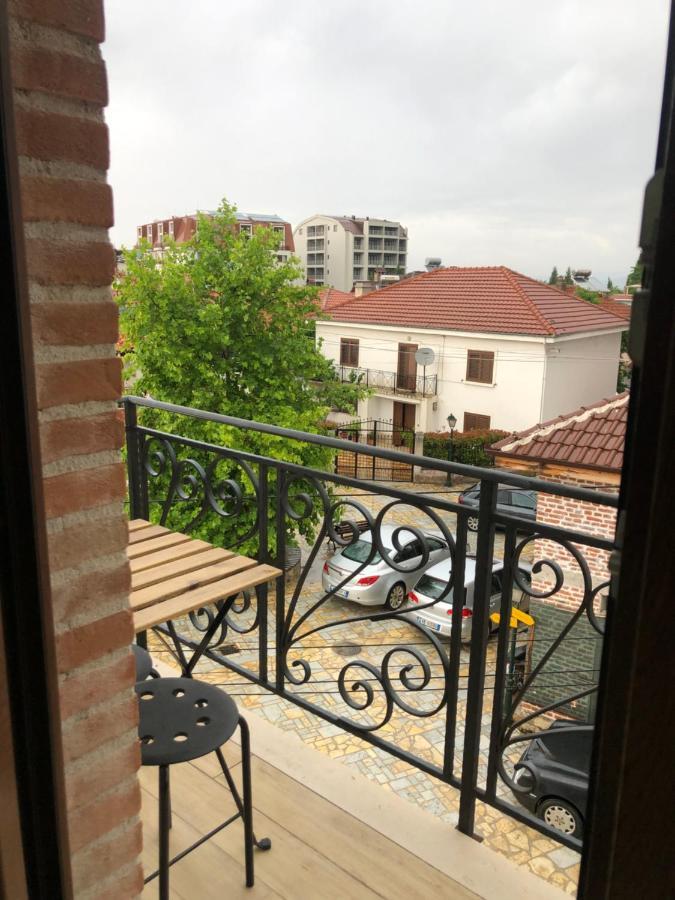 Vila Ilo Tushemisht Exteriör bild